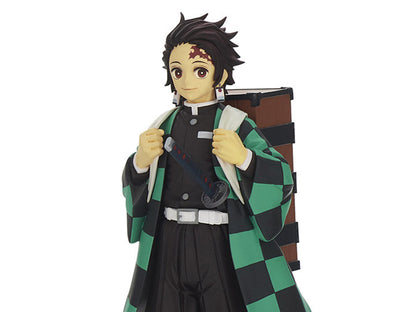 BANDAI BANPRESTO Demon Slayer:  (B)  Kimetsu no Yaiba Figure Vol.18 Tanjiro Kamado TYPE B
