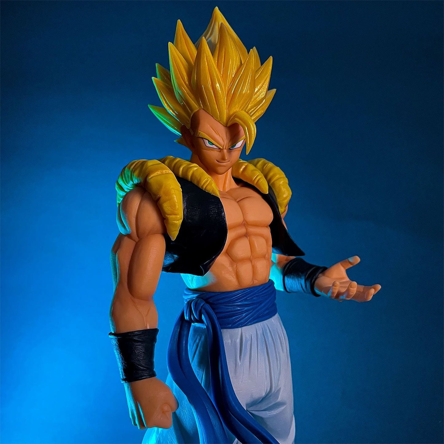 BANDAI BANPRESTO Dragon Ball Super Grandista nero Gogeta Figure